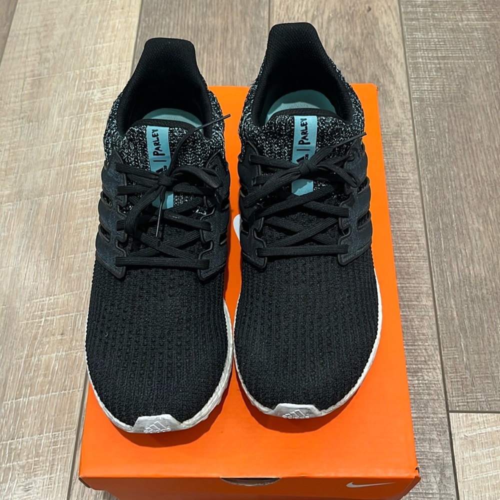 Adidas Boost Parley